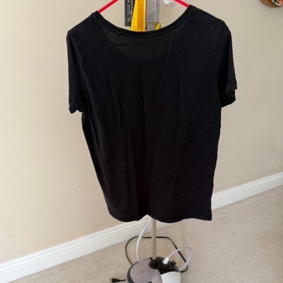 Parisian T shirt Cat commemorating Colette/her apt. - Picture 5 of 7